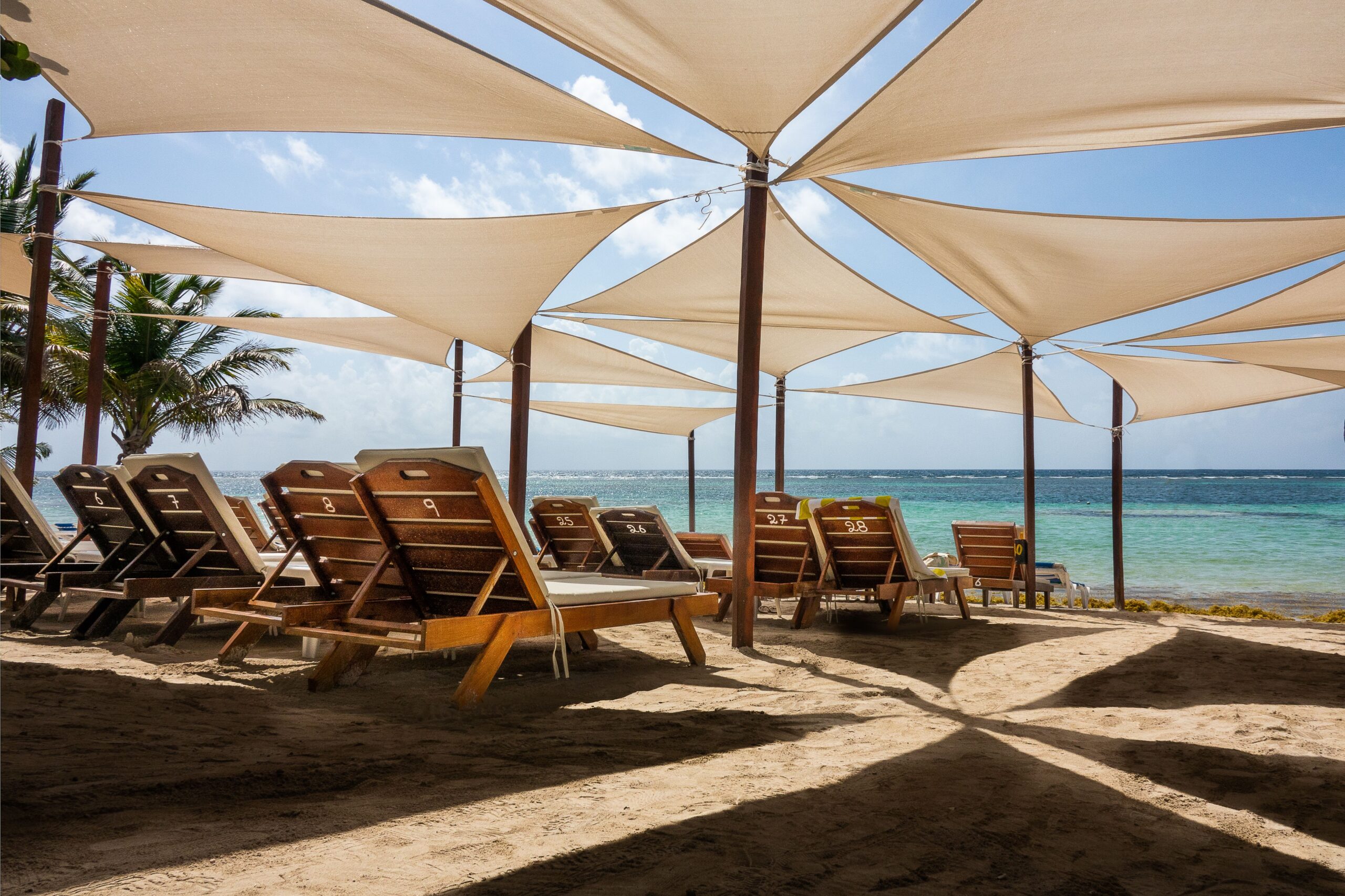 Home triangle shade sails supplier