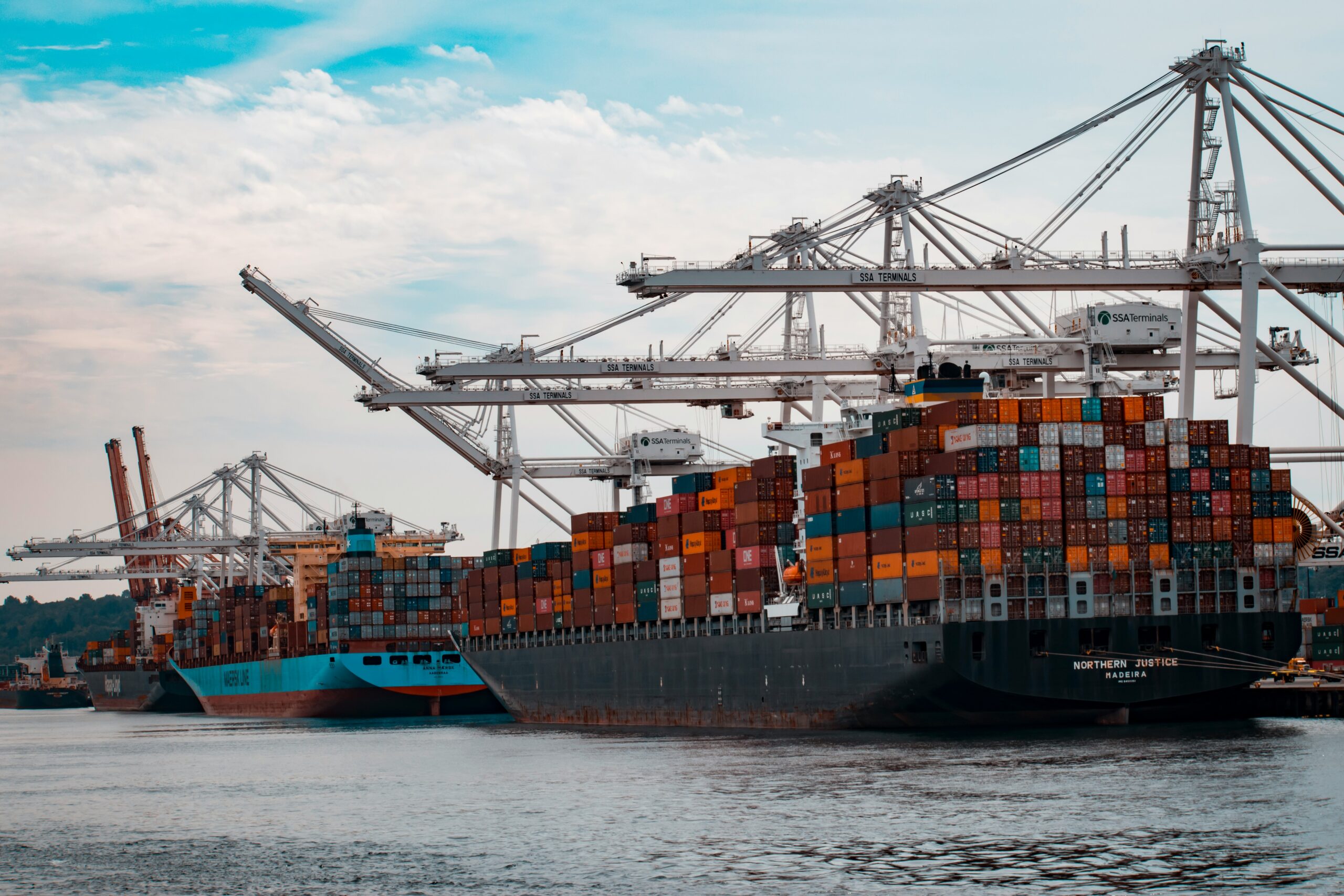 Shade supply services-global logistics